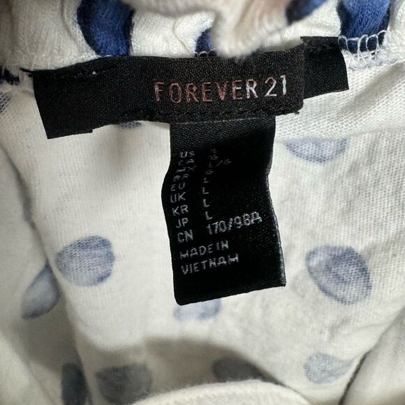 Retro 50s inspired blue and white polka dot smocked top size large - Picture 7 of 8